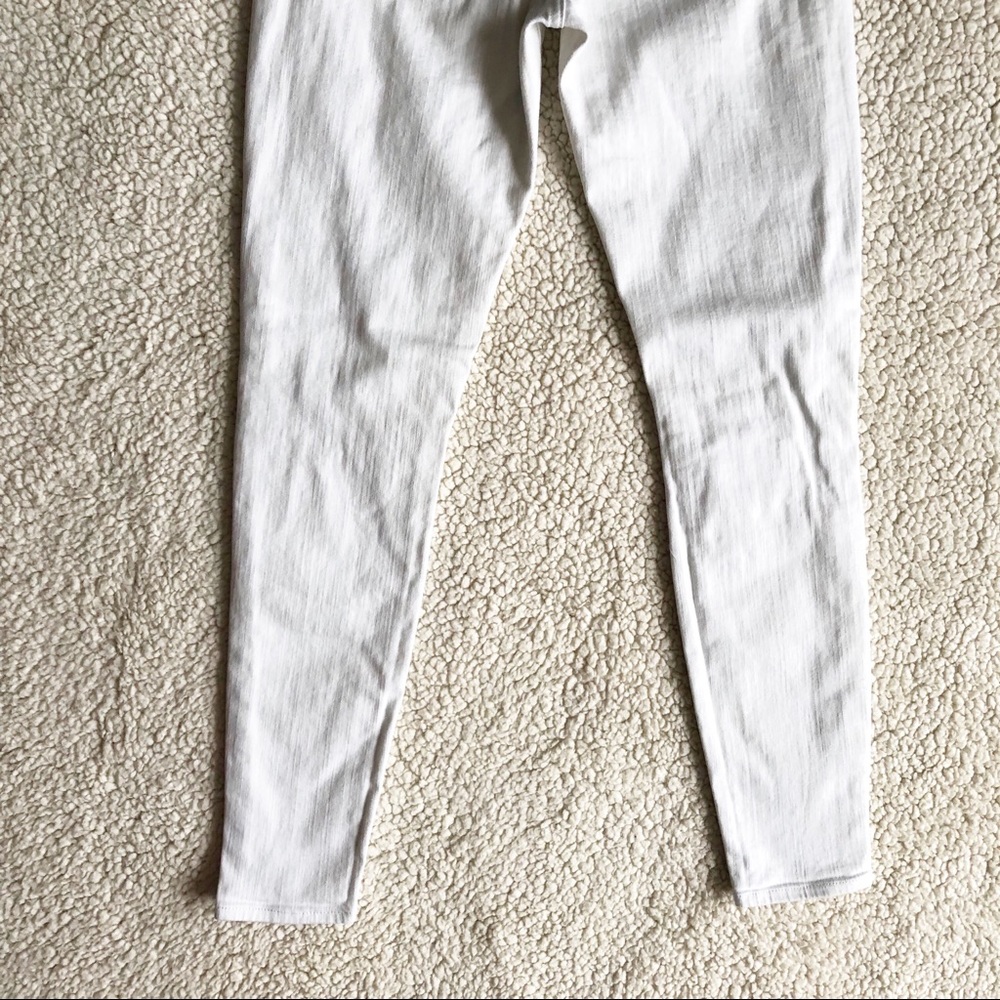 Mid Rise Ripped Jean Leggings - Picture 4 of 7